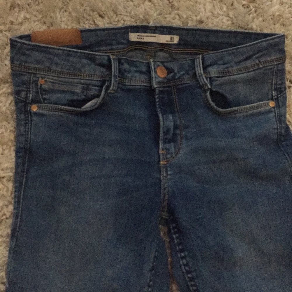 Zara distressed skinny jeans